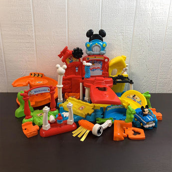V Tech Go! Go! Smart Wheelsâ® Disney Mickey Mouse Gas & Go Repair Shop | Standard Characters