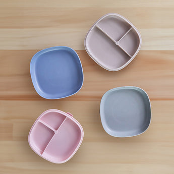 b.box 2 in 1 suction plate | Strong suction base | Removable divider to age up | Grows with your child | Curved sides for easy scooping | Dishwasher Safe | From 6m+