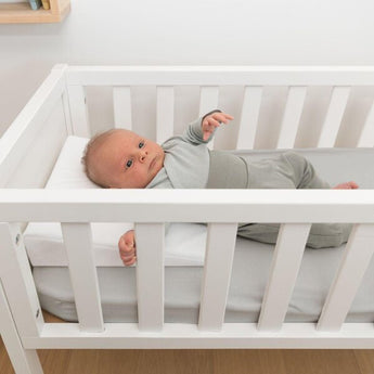 Basics Rest Easy Small 10° White – Elevation for Improved Breathing & Digestion - My Little Thieves