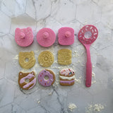 Donut Spatula and Cookie stamps - My Little Thieves