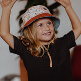 Hello Hossy Dried Flowers bucket hat lifestyle photo