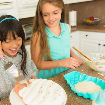 Kids' Cake Making and Baking Party Set - My Little Thieves