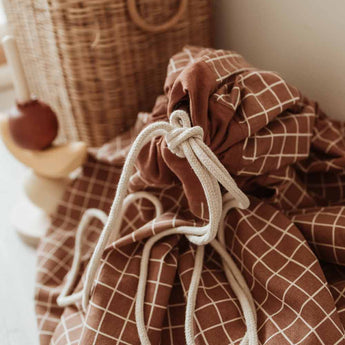 Organic Toy Storage Bag – Grid Brown - My Little Thieves