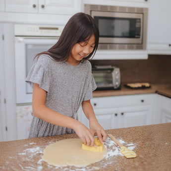 Silicone Cookie Cutter & Spatula Set - My Little Thieves