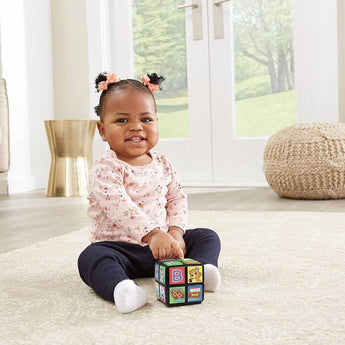 VTech Twist & Teach Animal Cube lifestyle image