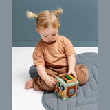 Wooden small activity cube - My Little Thieves