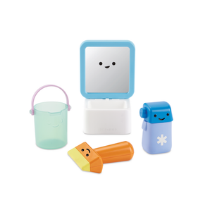 Skip Hop Squeaky Clean Mirror & Shine Bath Toy