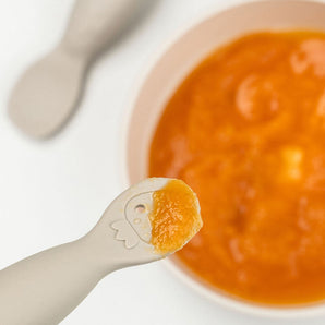 Done By Deer Learning Spoon Set Tiny Farm Sand