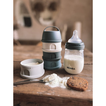 Beaba Formula Milk Container with 4 Compartments