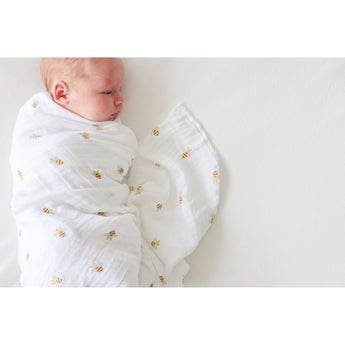 Lulujo Bamboo Muslin Swaddle Blankets 3 Pack | Baby Essentials Gift Set