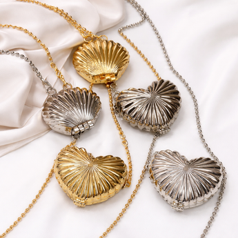 My Little Thieves Seashell Clutch Bag Gold | Kids Fashion