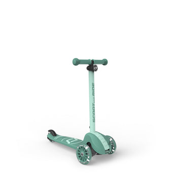 Mint green Scoot & Ride Highwaykick 3S LED 3-wheel light-up scooter with two front wheels.