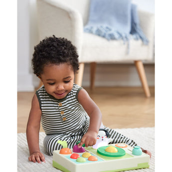Skip Hop Farmstand Let The Beet Drop Dj Set | Music Toys