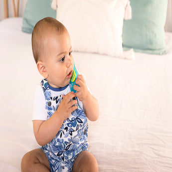 Sophie La Girafe Ice Bite Telephone Teether | Baby Soother