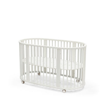 Stokke Sleepi Bed V3 | Oval Crib In European Beech Wood With Adjustable Height