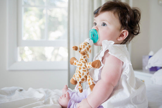 Baby Giraffe Pacifier - My Little Thieves