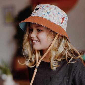 Hello Hossy Dried Flowers Bucket Hat