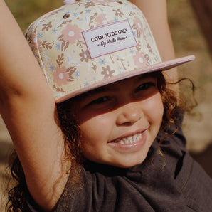 Hello Hossy Pastel Blossom kids cap lifestyle photo
