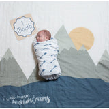 Lulujo Baby's First Year Milestone Blanket & Cards Set | Premium Muslin Gift - My Little Thieves