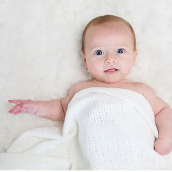 Lulujo Luxurious Cellular Baby Blanket By Lulujo Soft & Cozy Comfort | Blankets - My Little Thieves