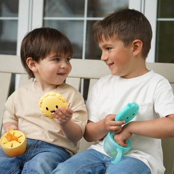 Melii Eco Friendly Finger Trap Snack Container For Kids | Spill Proof 6 M+ - My Little Thieves