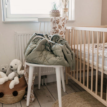 Organic Soft Baby Play Mat and Storage Bag – Meadow Green - My Little Thieves