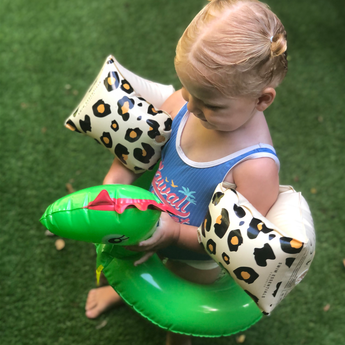 Swim Essentials Dinosaur Split Ring 56cm | Kids Easy Access Pool Float - My Little Thieves