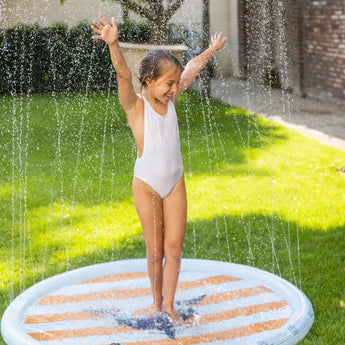 Swim Essentials Kids Sprinkler Mat | Outdoor Garden Water Play Toy - My Little Thieves