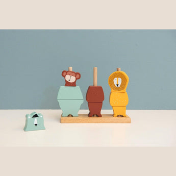 Wooden animal puzzle stacker - My Little Thieves