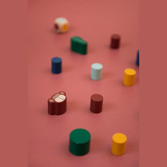 Wooden balancing game - My Little Thieves