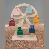 Wooden ferris wheel - My Little Thieves
